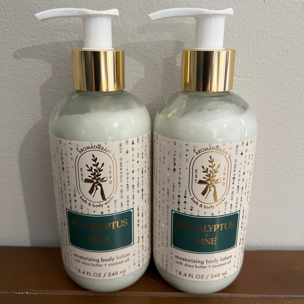Bath & Body Works Aromatherapy Eucalyptus + Pine Body Lotion Set 8.4 oz 2pk